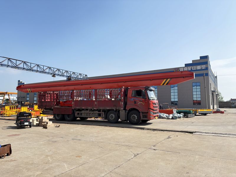 电动单梁起重机 LD5t-19.5m 制作完成 装车发出